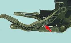 Снятие, ремонт и установка педального узла